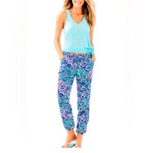 Lilly Pulitzer Piper Jogger Pants in The Swim Pattern